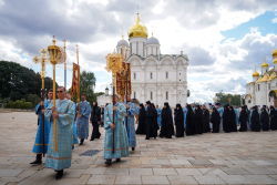 Патриаршее служение в праздник Успения Пресвятой Богородицы в Успенском соборе Московского Кремля