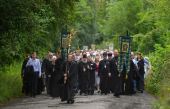 Более 1500 человек приняли участие в Успенском крестном ходе в Калининградской митрополии