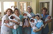 В Москве началась акция 'Иконы для российских роддомов'