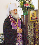 Митрополит Кирилл совершил молебен в Пекине